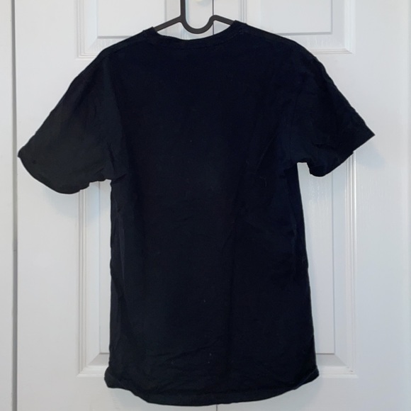 BLACK THRASHER GRAPHIC TEE - Picture 5 of 5